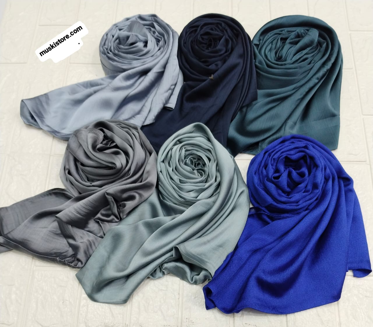 Crinkle Silk Scarve