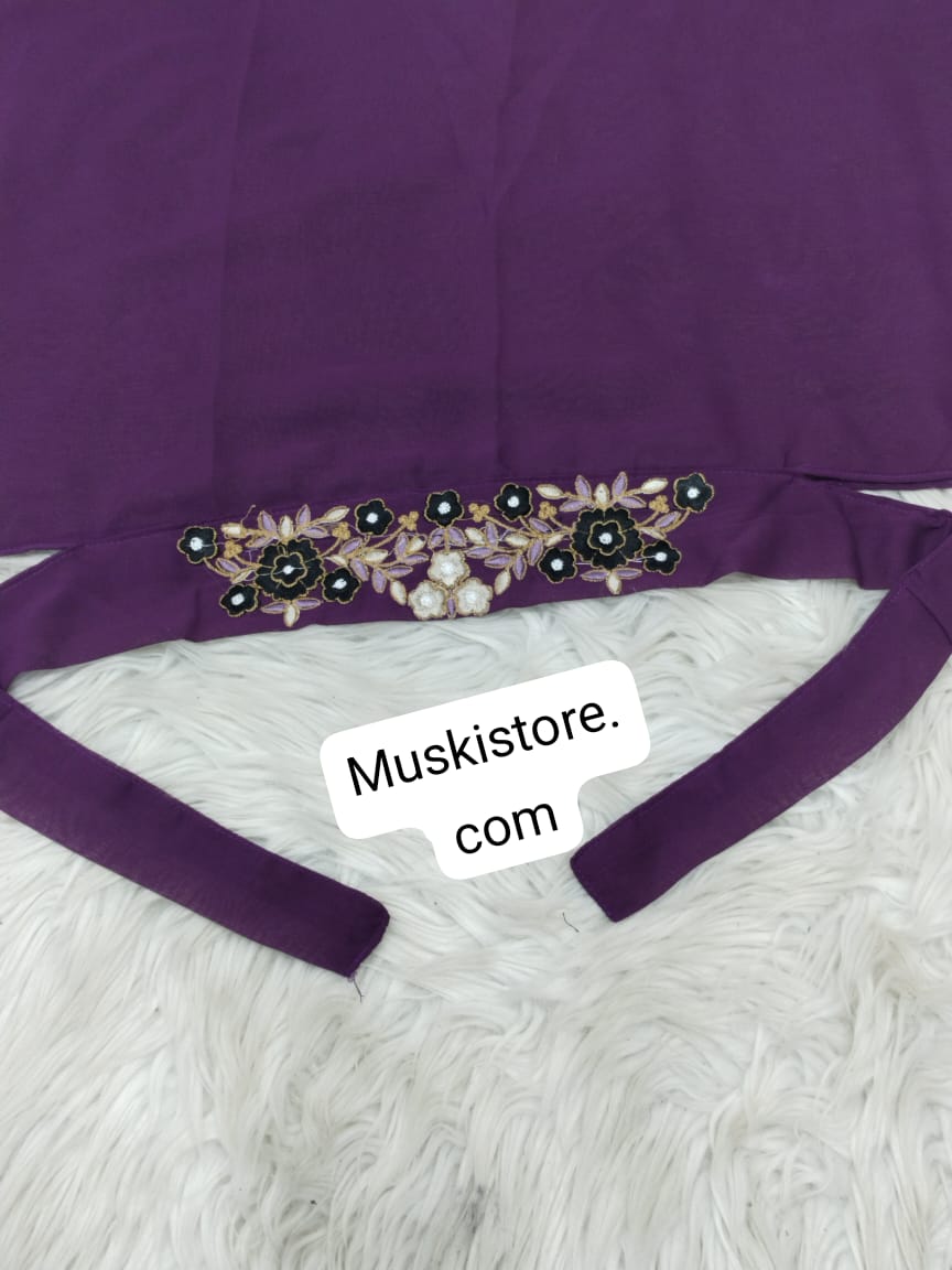 EMBROIDERY SCARVE